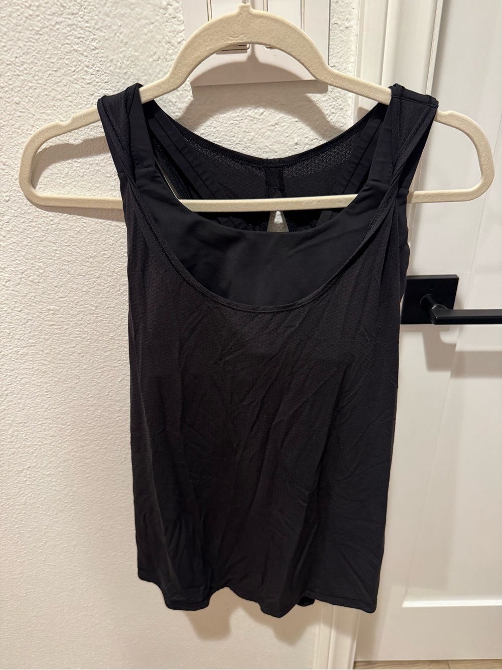 lululemon athletica Black Performance Tank with built in black strappy sports br